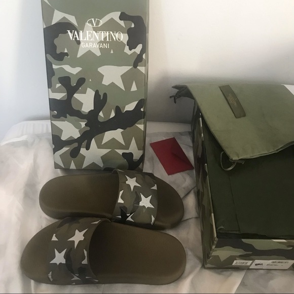 Authentic Valentino Army Green Star Camo Slides - Picture 4 of 11